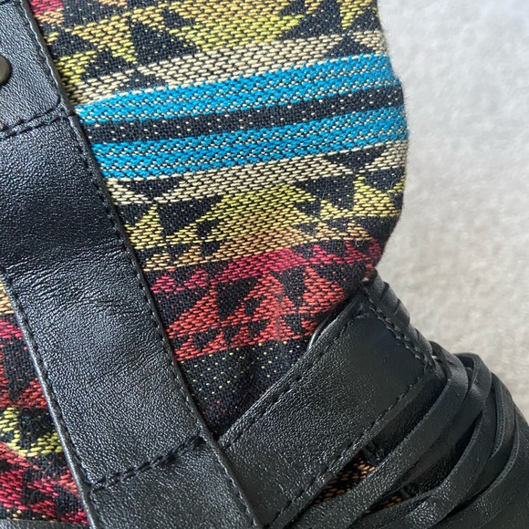 Colorful Boots - Picture 4 of 6